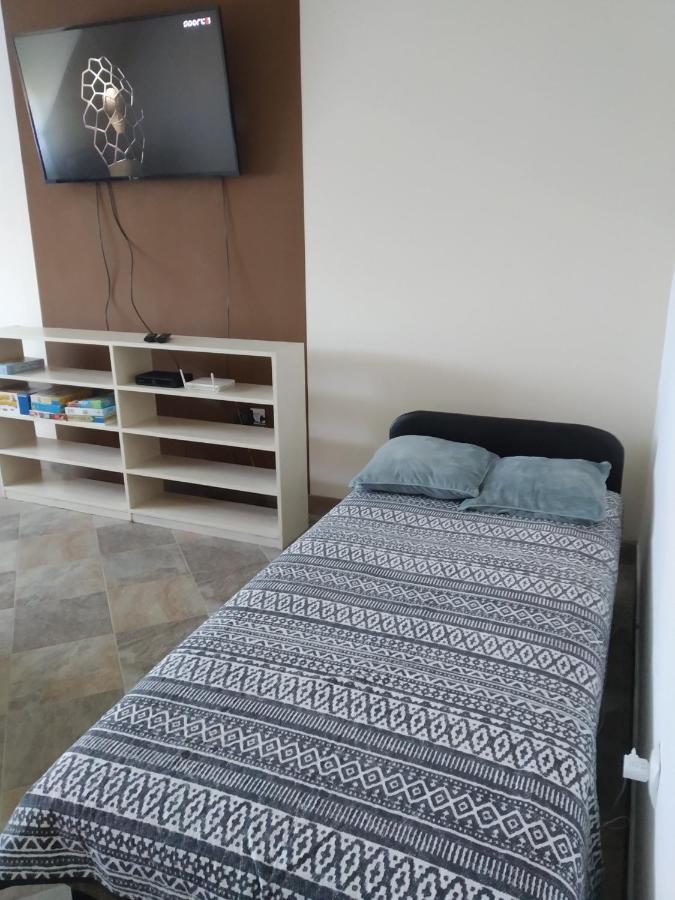 Timar Apartman 埃格尔 外观 照片